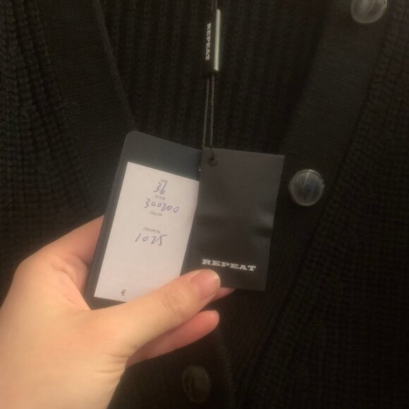 REPEAT CASHMERE Cropped Merino Wool Cardigan (NWT) - Picture 7 of 11